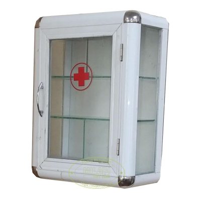 tủ y tế treo tường