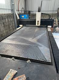 cắt laser inox Huế
